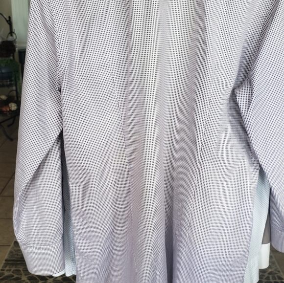 Hugo Boss Dress Shirt - Picture 3 of 4